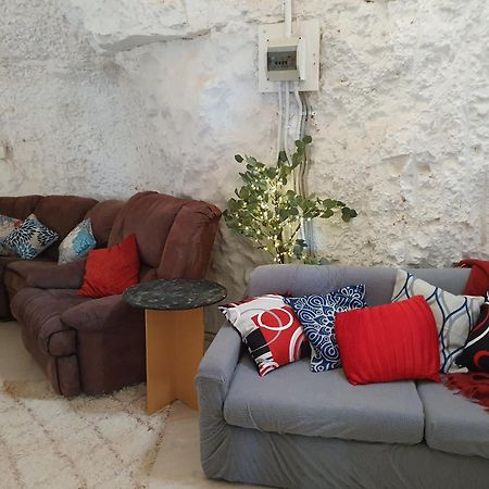 Fossickers Den Dugout Accommodation White Cliffs 外观 照片
